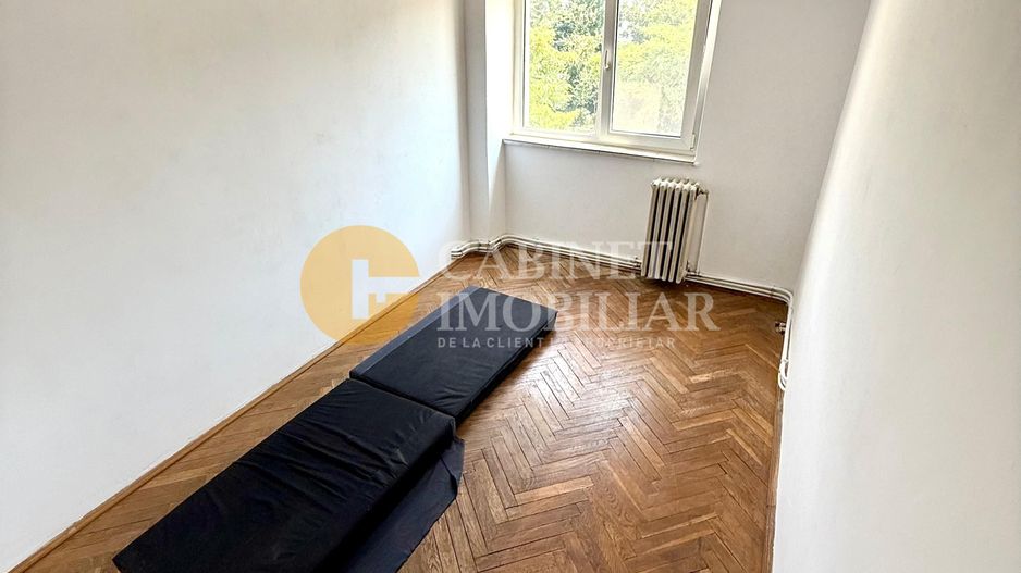 4 Camere Decomandat -  Etaj 2 - Bloc 1981 - Zona Galata - Poză 6