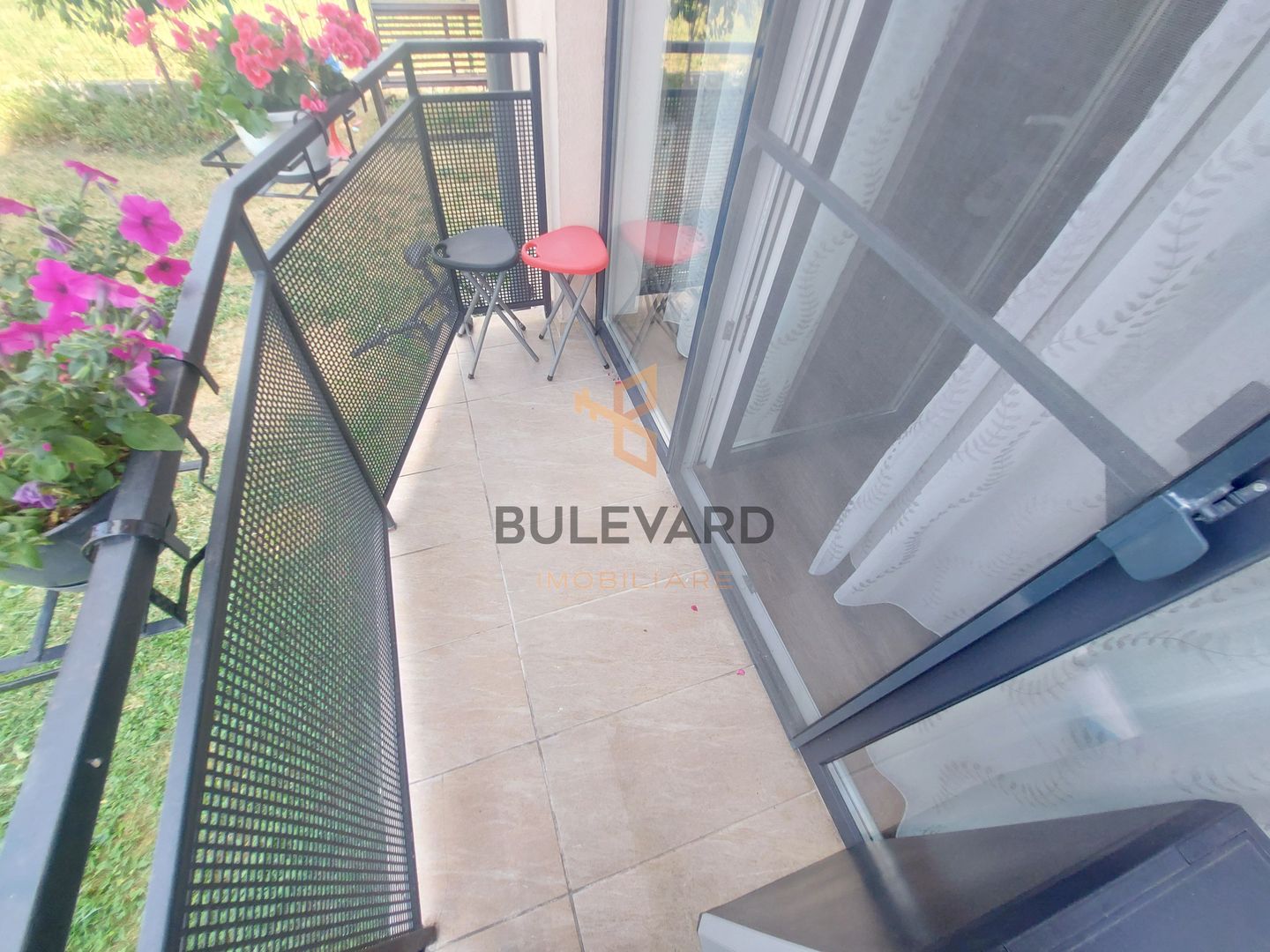 Apartament cu 2 camere in zona strazii Tineretului! - Poză 8
