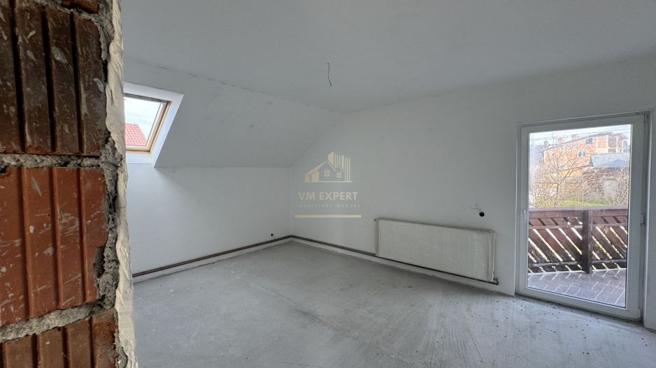 VILA 5 CAMERE,TEREN 560 MP, CAMPULUNG, ARGES - Poză 26