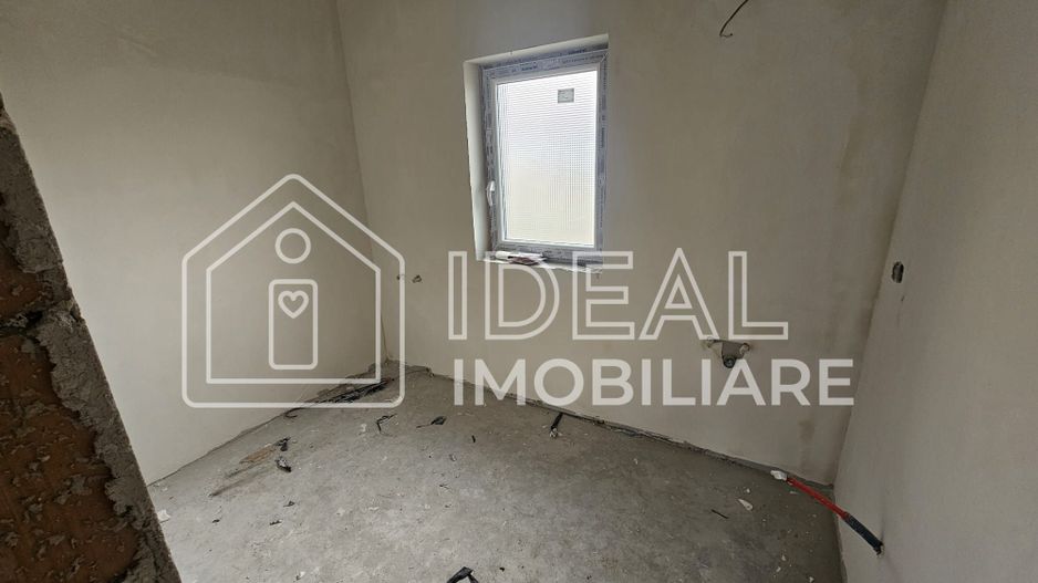 Triplex cu 4 camere si gradina, in Cisnadie - Poză 6