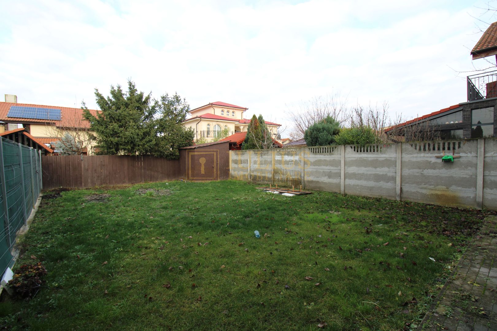 Casa Giroc, 4 camere, 2 bai, curte interioara. - Poză 24