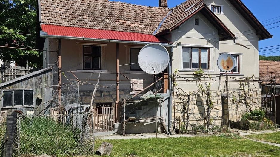 Casa de vânzare, în Petrindu, jud. Sălaj! - Poză 2