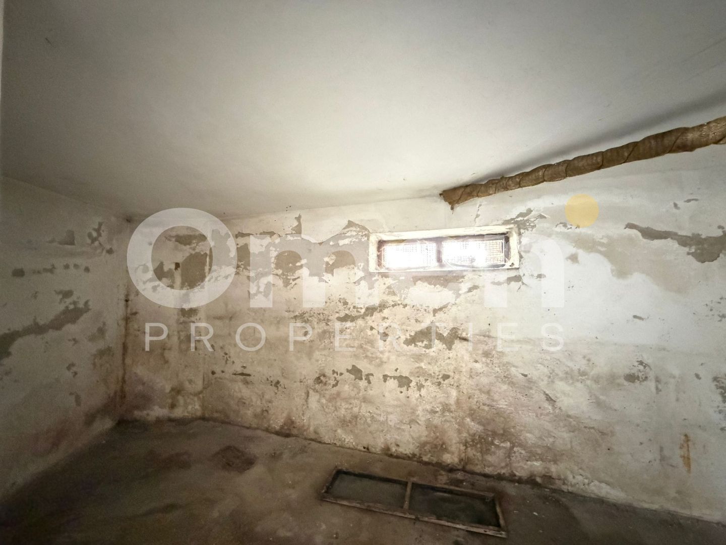 Casa de vanzare cu 446 mp teren si garaj, situata in zona centrala - Poză 10