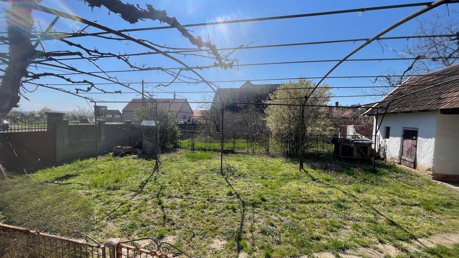 Casă tradițională la sat +teren 1.500 mp. Sat  Săbolciu-51000 euro neg - Poză 4