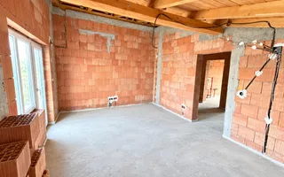 Casa cu 5 camere la rosu, nou construita, Sagu/ sau schimb cu apartament - Poză 13