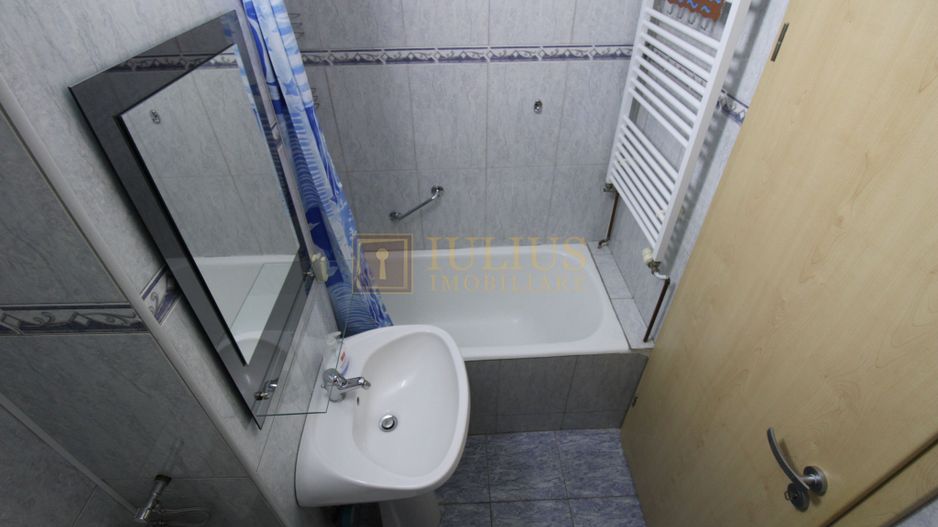 Zona Dacia, decomandat, centrala proprie, clima - Poză 17