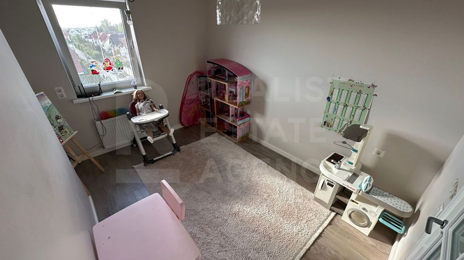 Chirie, apartament, 4 camere, strada Grenoble, Botanica - Poză 3