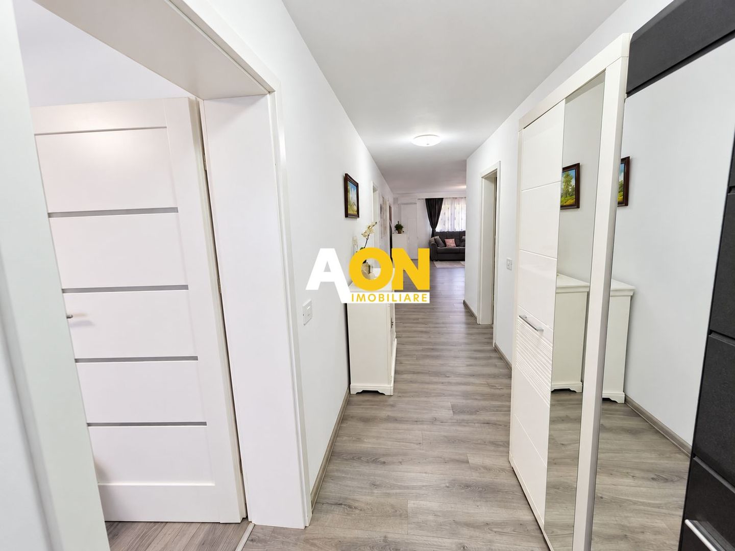 Casa noua, 4 camere, 2 bai, garaj, 416 mp teren, Cetate - Poză 4