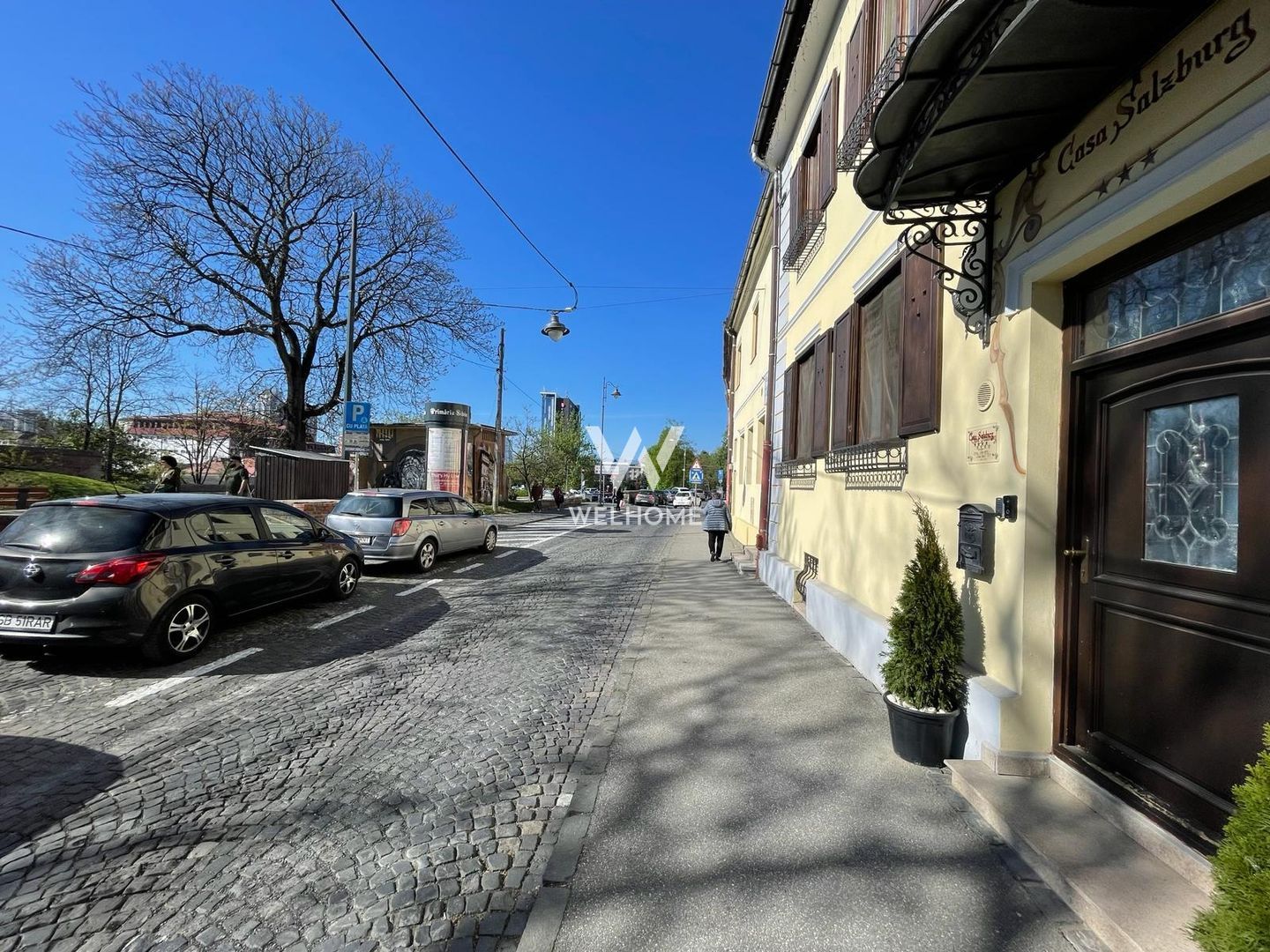 Oportunitate investitie, central , cu pivniță și pod - Poză 1