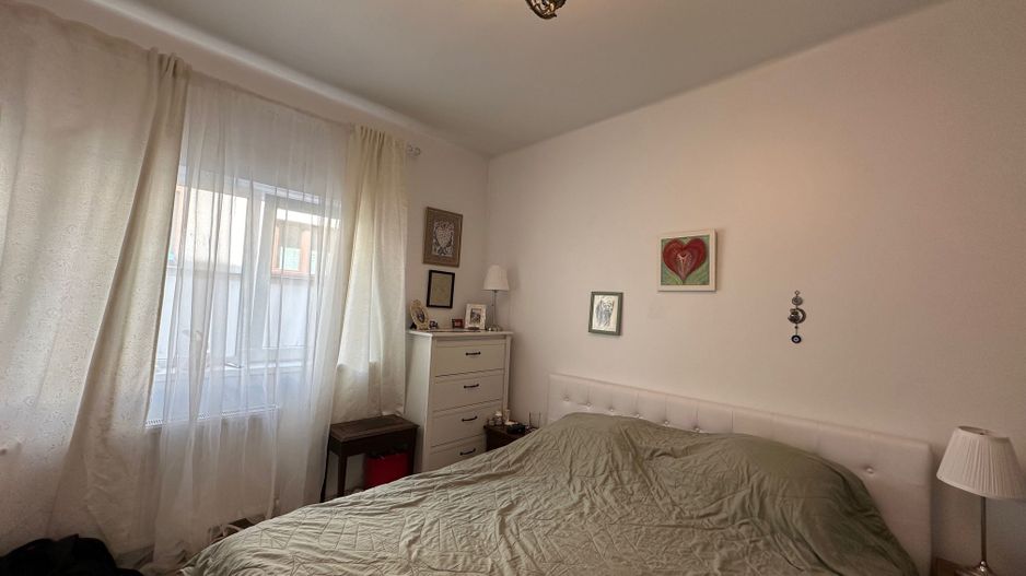 APARTAMENT COMPLET RENOVAT FOISORUL DE FOC - Poză 4