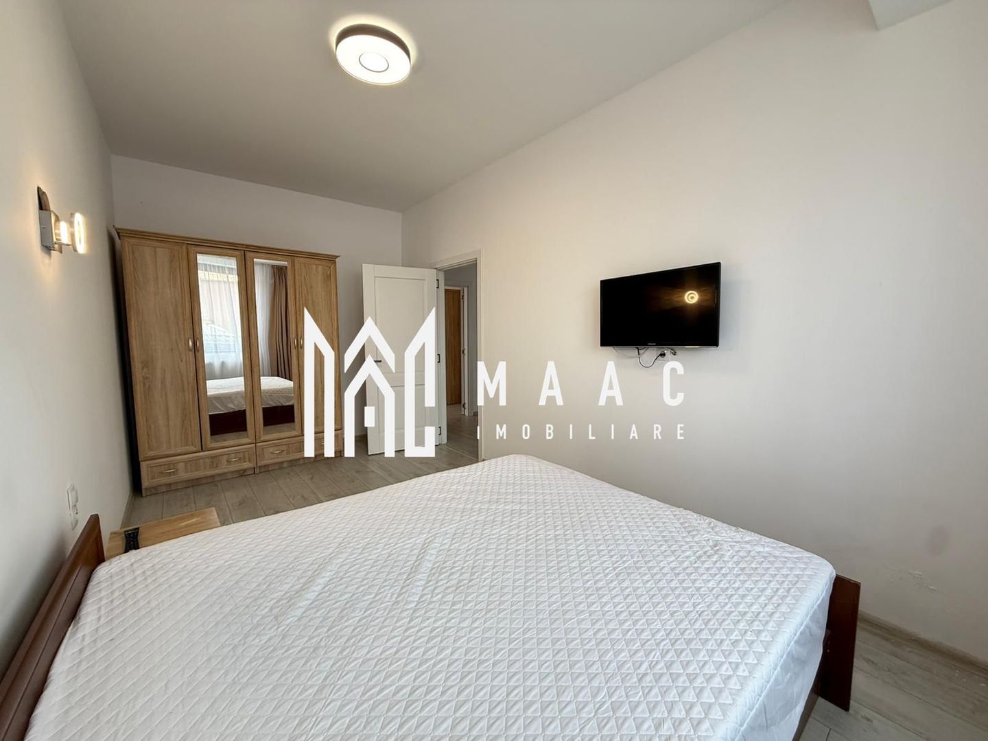 Apartament 3 camere | Balcon | Parcare | Modern | Selimbar - Poză 17