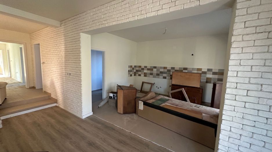 Casa Parter in Giarmata  teren 816 mp - Poză 5