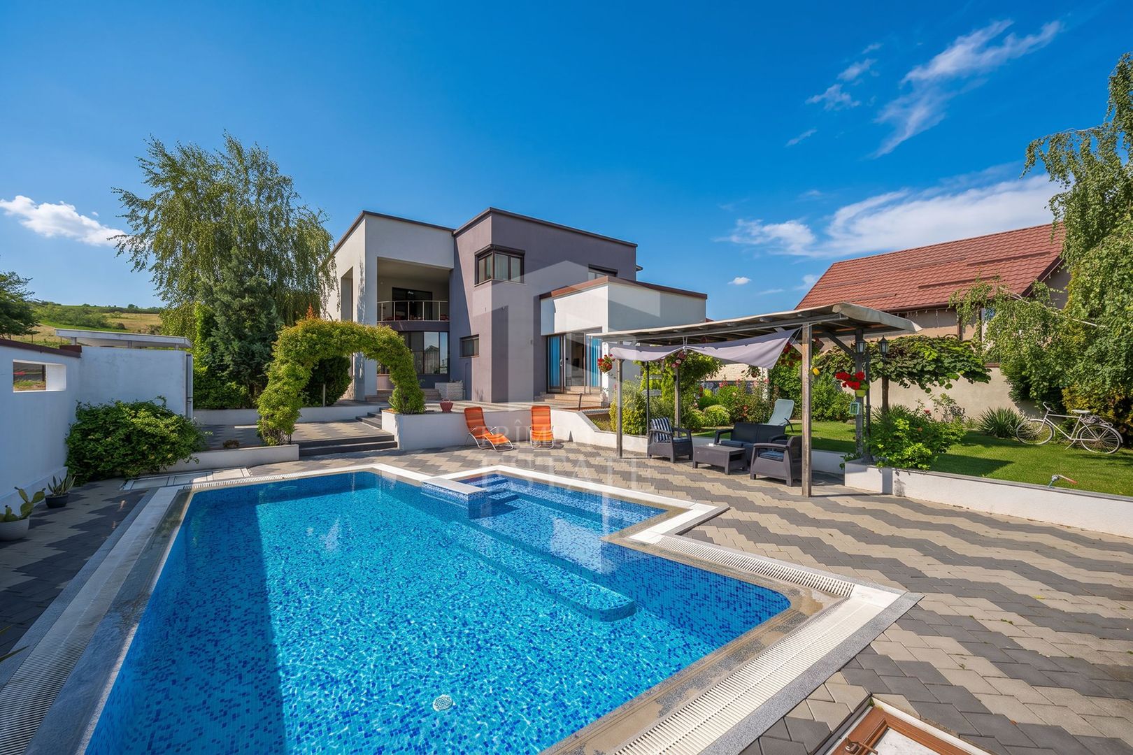 Vilă 342 mp cu piscină și 800 mp teren / 4 dormitoare / Pleașa - Poză 50