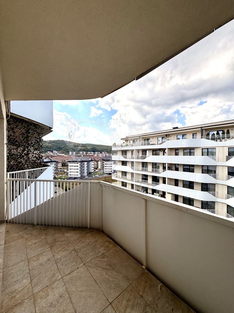Apartament la cheie /etaj intermediar / Zona Eroilor - Poză 12