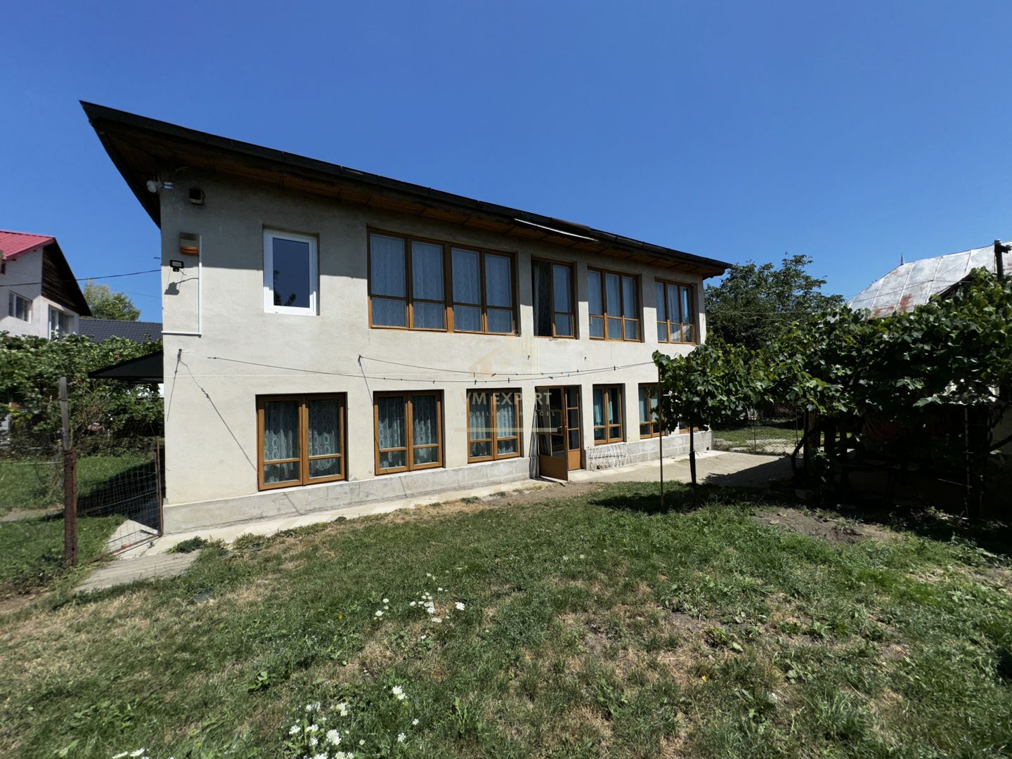 CASA 4 CAMERE CAMPULUNG, TEREN 3213 MP - Poză 3