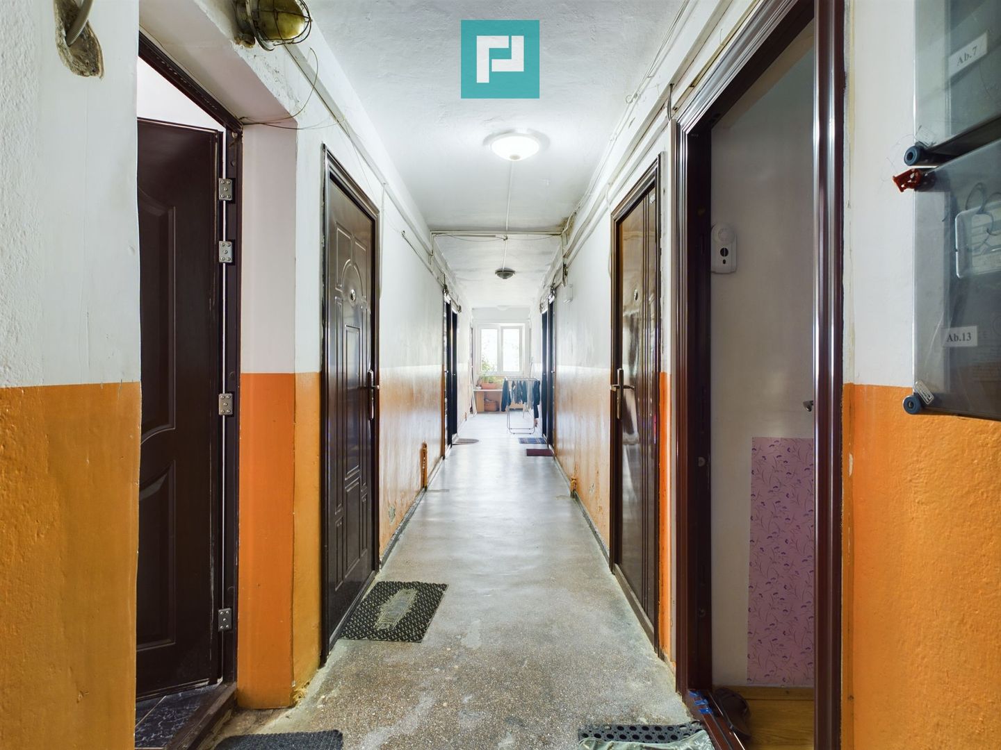 Garsonieră minimalistă în Vlaicu - Poză 5