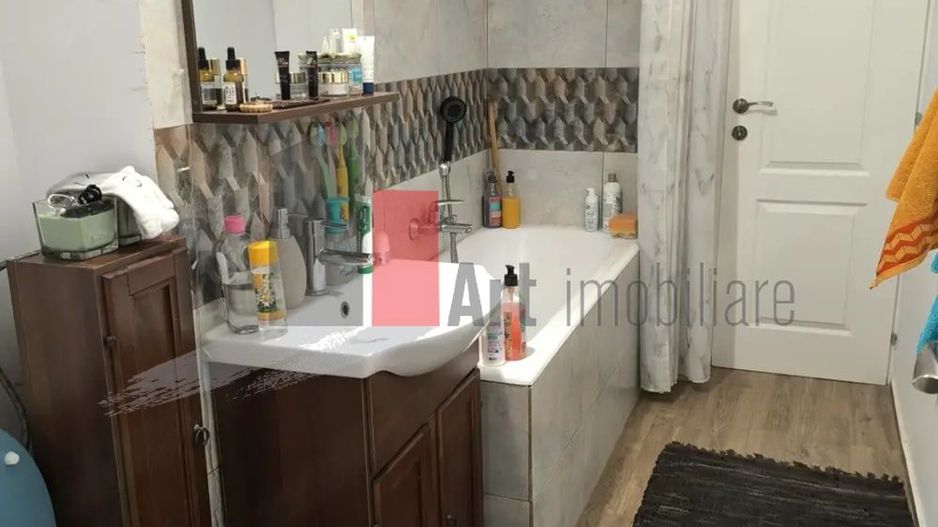 Vaznare Apartament 3 camere Nicolae Grigorescu/Titan - Poză 2