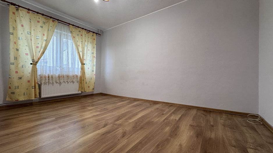 Vanzare apartament cu 4 camere luminos, vedere deschisă-Targoviste-M5 - Poză 5