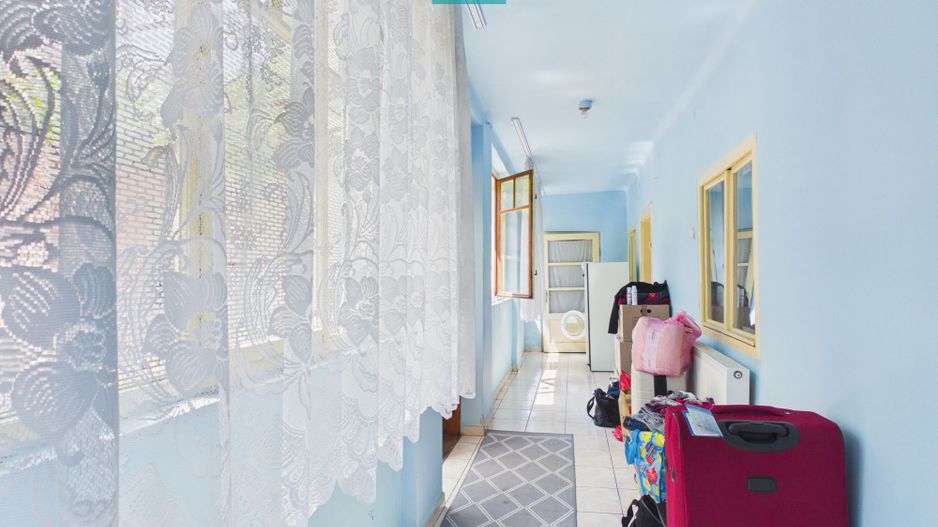 CASĂ INDIVIDUALĂ PÂRNEAVA TEREN GENEROS 846 MP - Poză 9