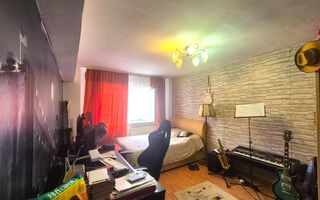 Exclusivitate- camera cu baie intr-un apartament - Poză 1