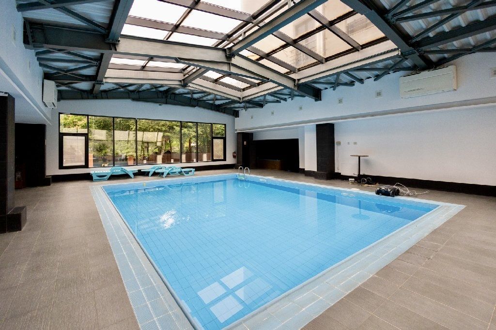 Apartament 3 camere, zona Erou Iancu Nicolae, complex cu piscina - Poză 1