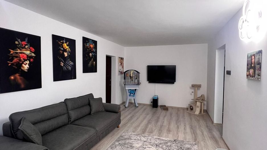 Apartament 3 camere, 62 mp, zona Scoala nr. 11 - fostul Complex Continental - Poză 16