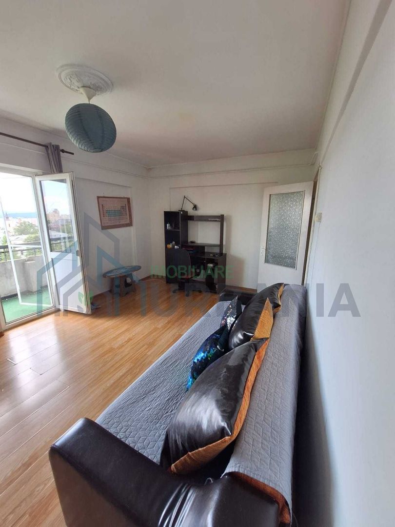 Apartament decomandat cu balcon și terasă, vedere Palatul Culturii, Teatrul Național și Mitropolie, centru Iași - Poză 2