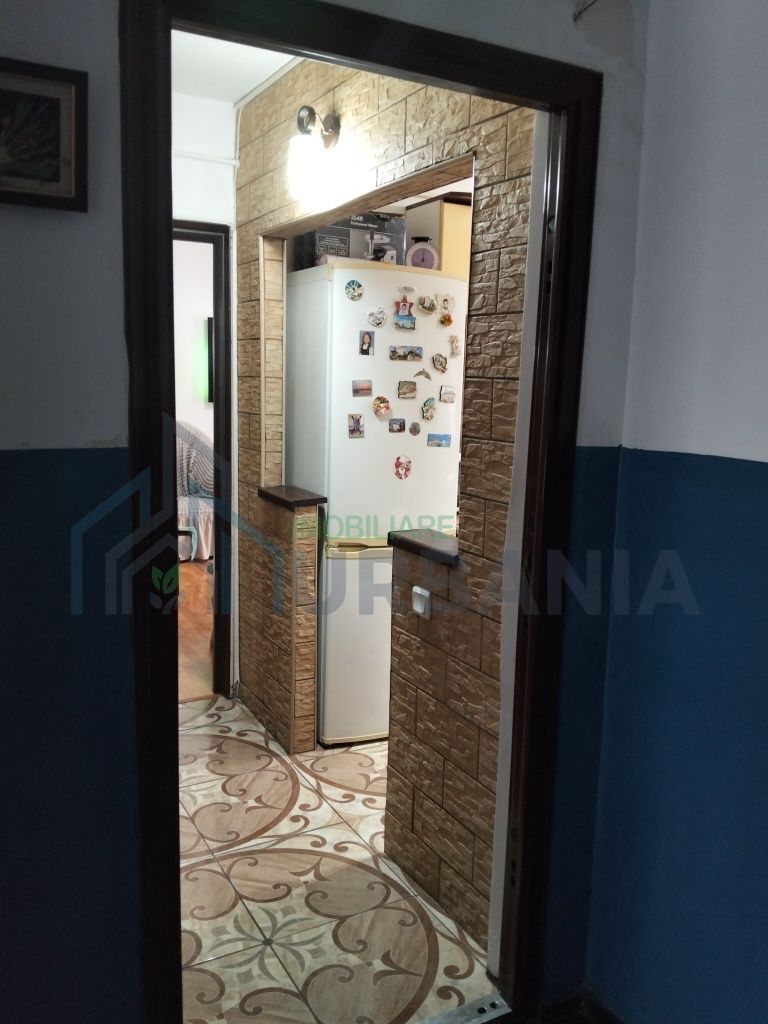 3 camere semidecomandat, mobilat/utilat, etaj 4/4 – Zimbru, Iași - Poză 1