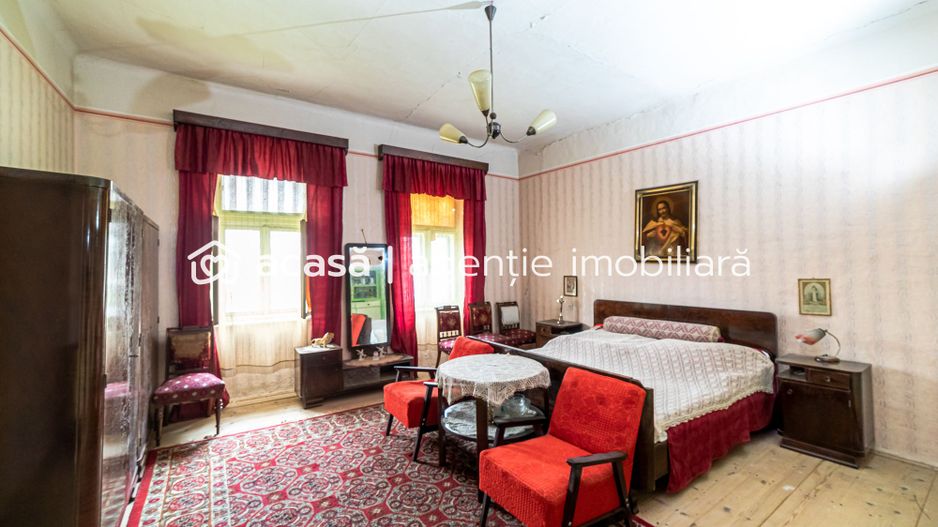Casă în zona centrală Pâncota - Poză 5