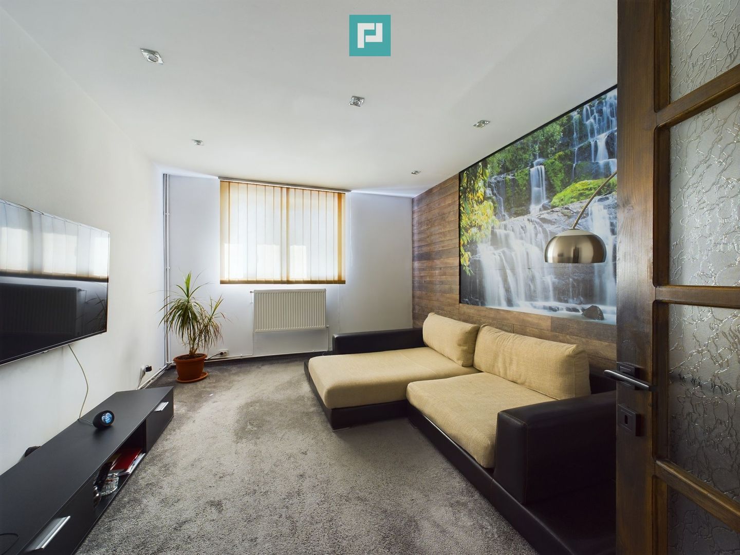 Casă  în zona Crișan - Poză 16