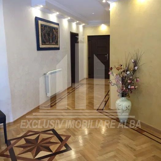 Casa de vanzare, pensiune, Cetate - Poză 4