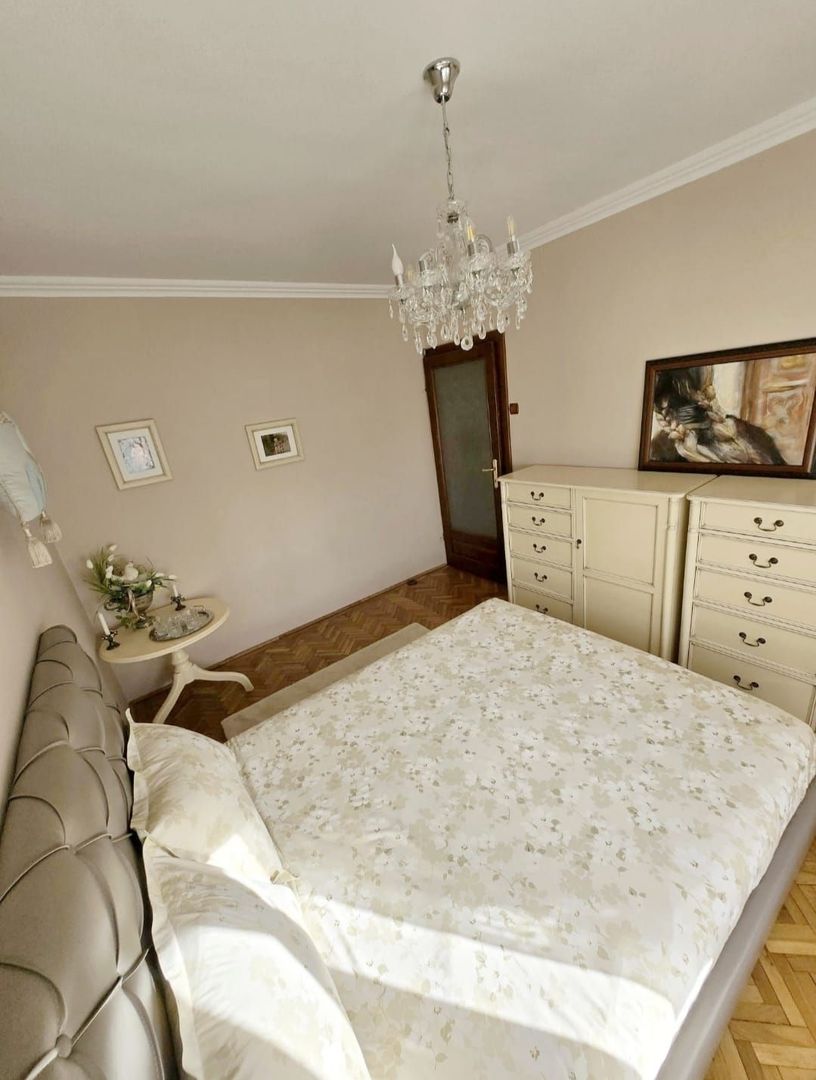 Apartament 3 camere Magheru - Poză 3