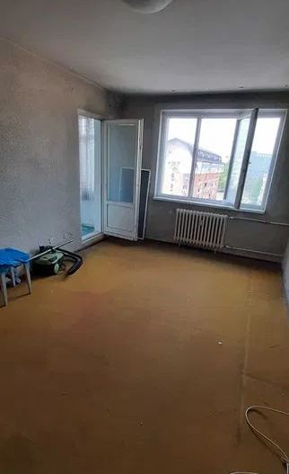 🔑 Vanzare apartament 3 camere – Zona Auchan Titan - Poză 1