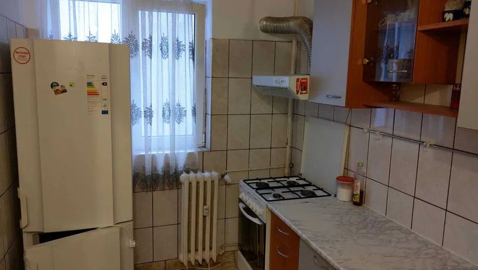 APARTAMENT DECOMANDAT ULTRACENTRAL METROU DRUMUL TABEREI BLOC ANVELOPAT - Poză 3
