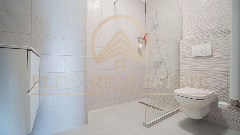 Mamaia - Apartament cu 3 camere, mobilat si utilat, vedere superba. - Poză 17