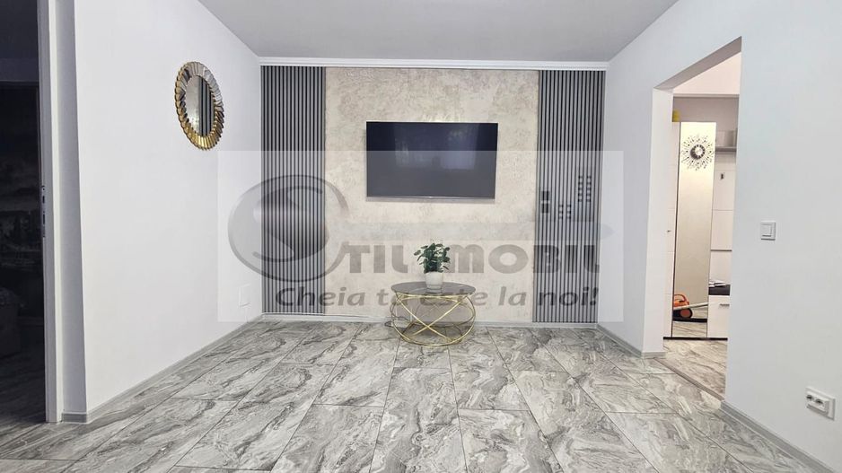 Apartament cu 2 camere in rond Podu Ros ! - Poză 4