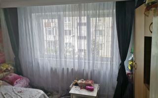 Vanzare apartament 2 camere, Banat - Poză 4