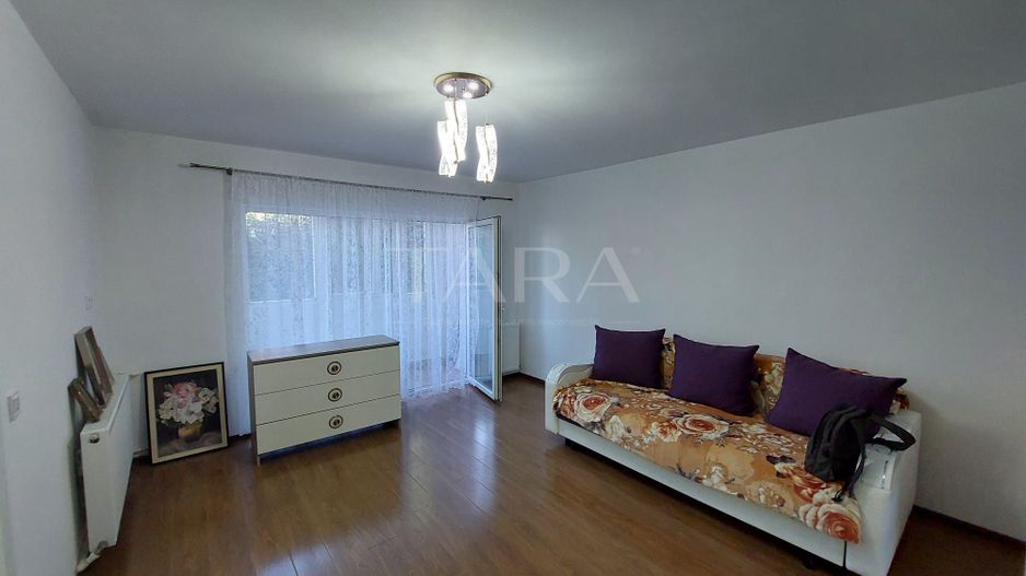 Apartament cu 1 cameră la parter înalt, zona Poligonului, Florești. - Poză 1