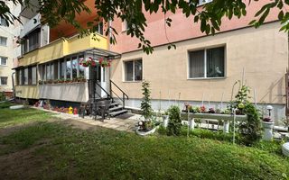 Apartament 3 camere decomandate | 67 mp | Curte | Cetate - Poză 8