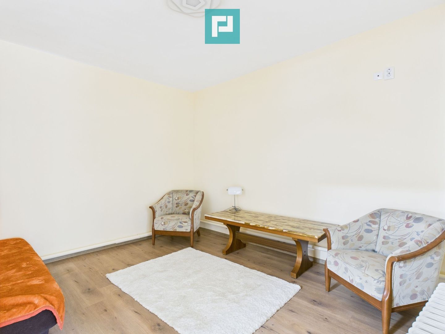 Casă 3 camere renovată cu potențial în Ketegyhaza - Poză 6