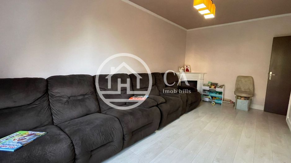 Apartament cu 3 camera de vanzare in zona Dacia, Oradea - Poză 6