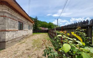Casa de terminat in Bascov-Valea Ursului, Strada Salcamilor - Poză 5