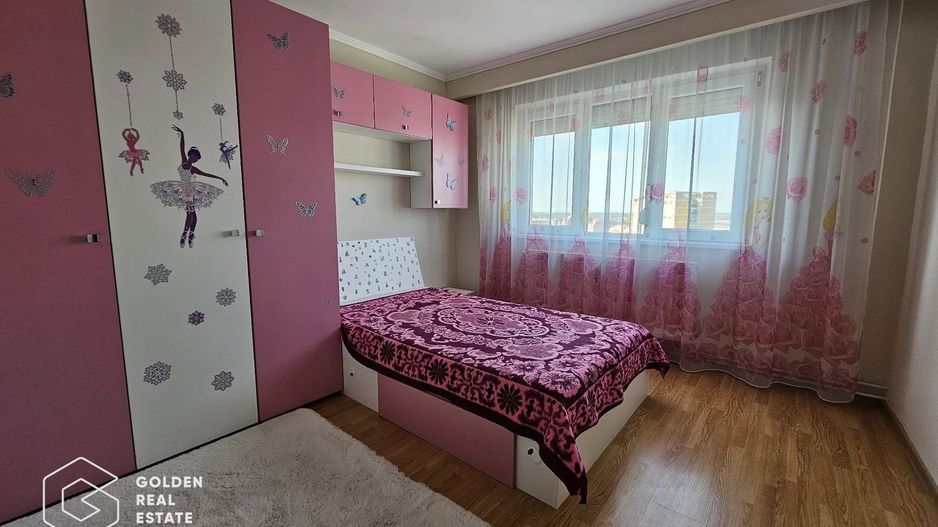 Apartament 3 camere, zona Podgoria - Poză 4