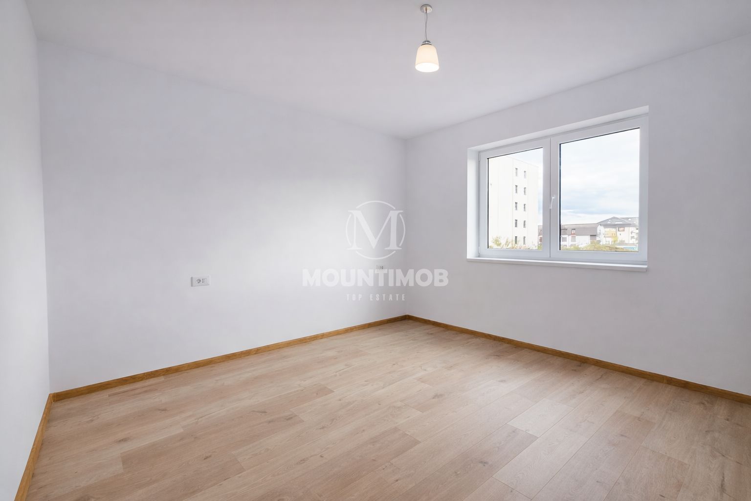 3 camere Tractorul–Coresi | Parcare+Boxă | Încălzire pardoseală - Poză 10