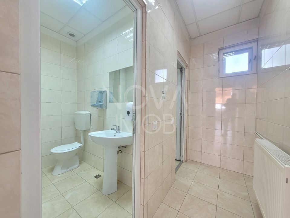 Spatiu comercial de inchiriat 875mp - Piata Cluj - Poză 5