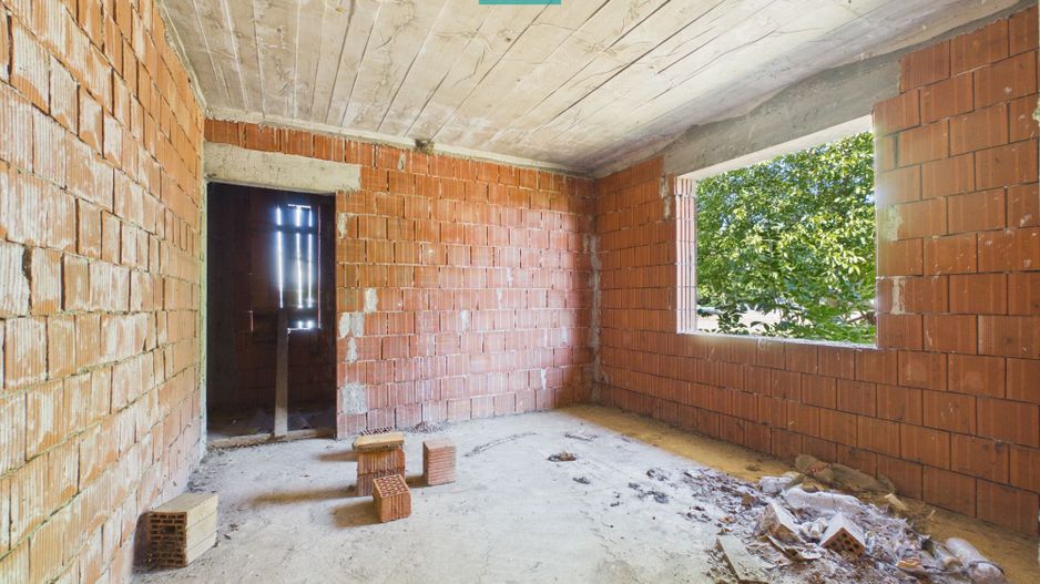 Vilă pe 3 niveluri și garaj 168mp în Zimandu Nou - Poză 8