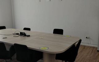 Spatiu generos pentru birouri - Poză 5