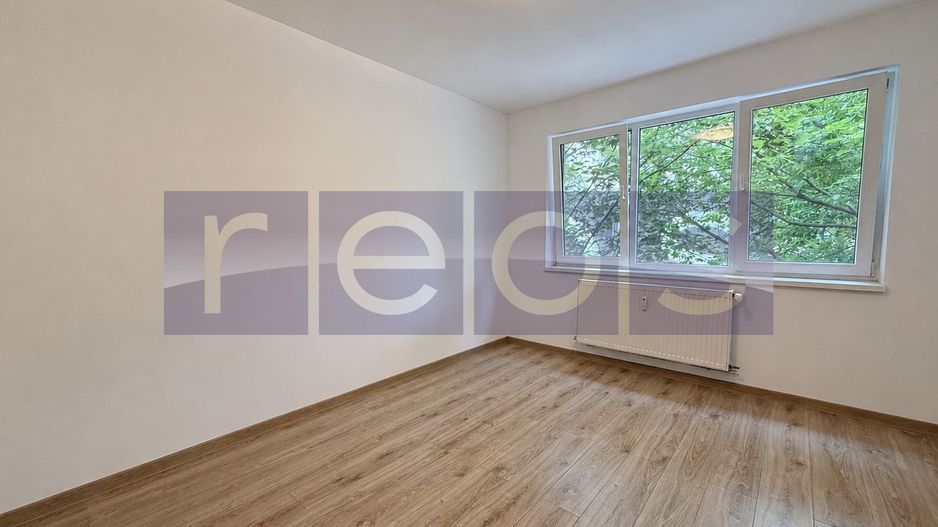 VANZARE 3 CAMERE | RENOVAT COMPLET | ETAJ 2 | ZONA CRANGASI - Poză 3