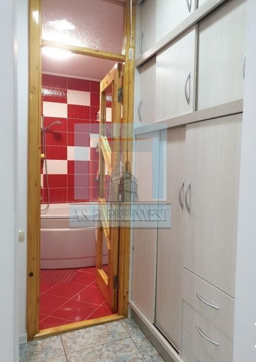 Ap 4 camere mobilat-utilat - zona Tractorul - Poză 4