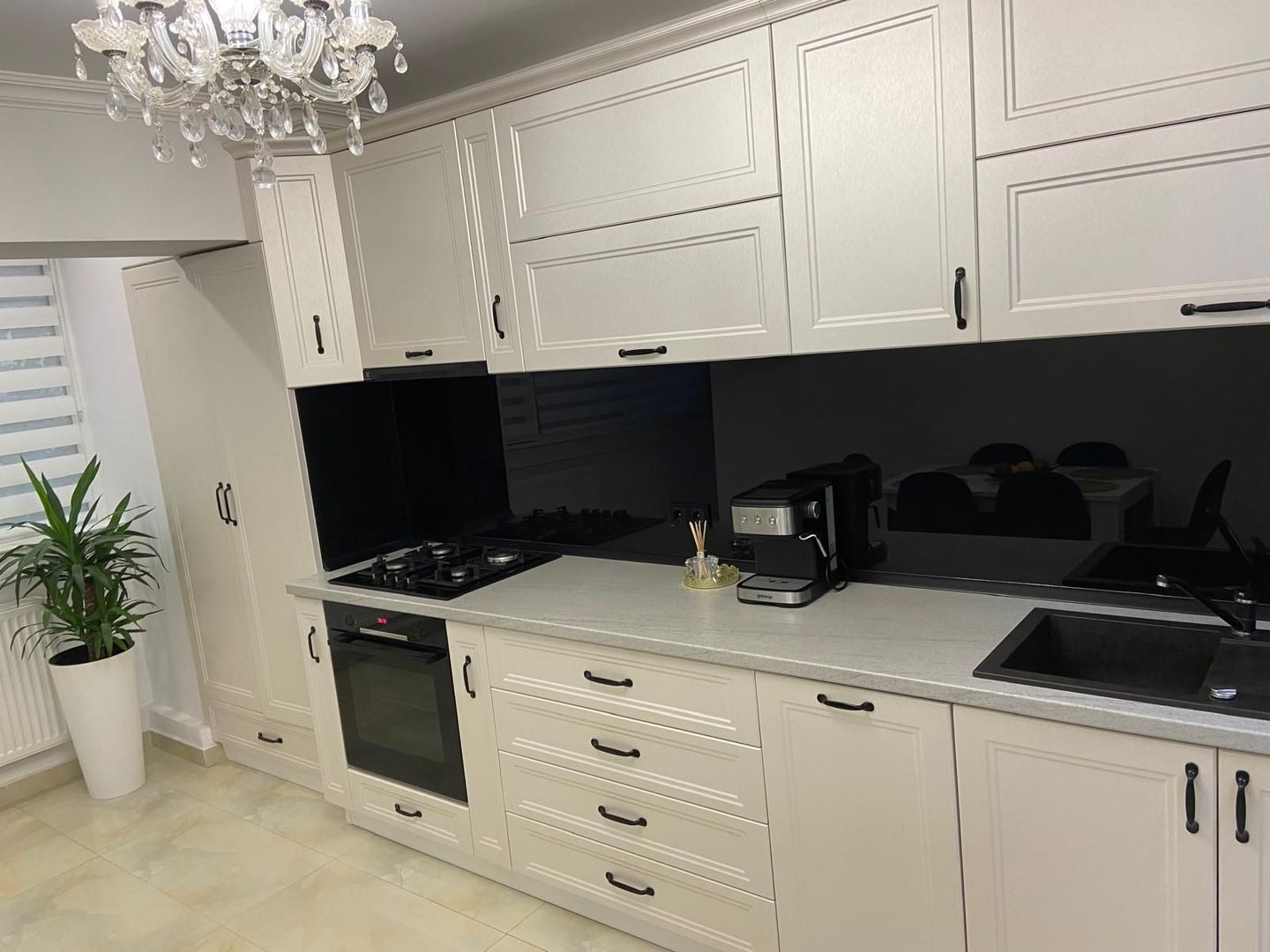 Apartament 4 camere de inchiriat - Zona IC Frimu - Poză 1